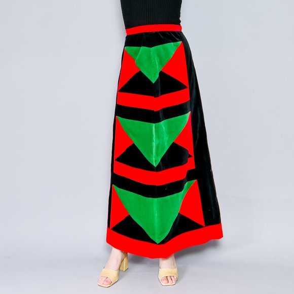 VINTAGE Bergdorf Goodman Mountain Artisans Geometric Velvet Maxi Skirt 70s - Picture 6 of 8